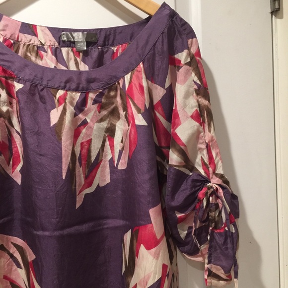 100% Silk Deep Lavender 3/4 sleeve Top F21 M - Picture 1 of 6
